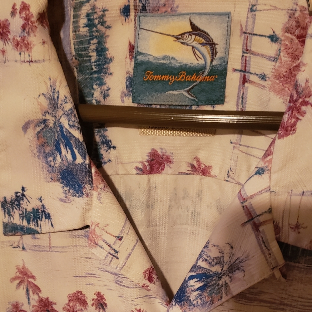 Men's Tommy Bahama 100% Silk Shirt Size XXL